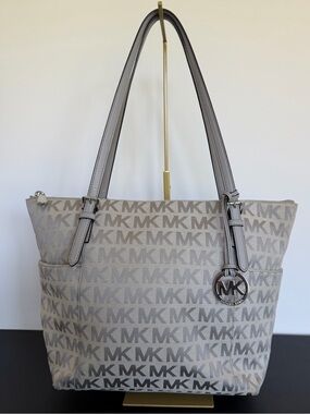 Michael Kors Jet Set Logo Tote Vanilla Pearl Gray Shoulder Bag